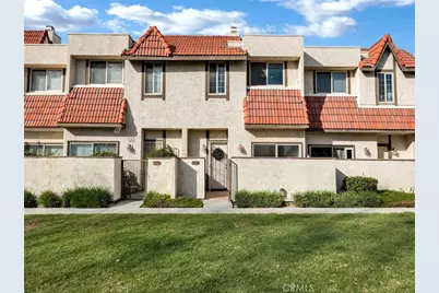 17951 River Circle #3, Canyon Country, CA 91387 - Photo 1