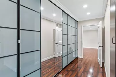 415 Birmingham Road, Burbank, CA 91504 - Photo 24