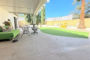 8835 Haskell, North Hills, CA 91343 - Photo 12