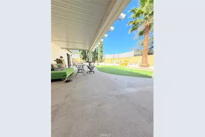 8835 Haskell, North Hills, CA 91343 - Photo 12