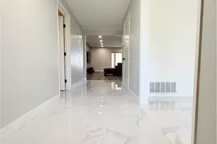 8835 Haskell, North Hills, CA 91343 - Photo 6