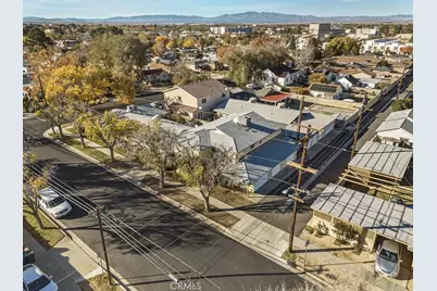 44702 Fig Avenue, Lancaster, CA 93534 - Photo 8