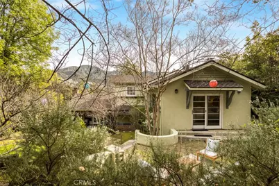 1898 1898 Bonita Dr, Glendale, CA 91208 - Photo 46