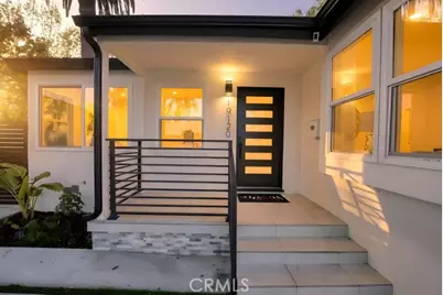 19120 Bessemer, Tarzana, CA 91335 - Photo 2