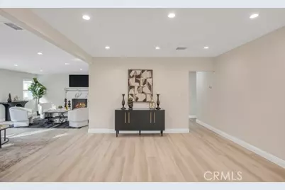 19120 Bessemer, Tarzana, CA 91335 - Photo 6