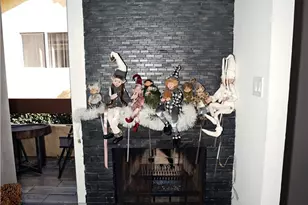 18954 Sherman Way, Reseda, CA 91335 - Photo 6