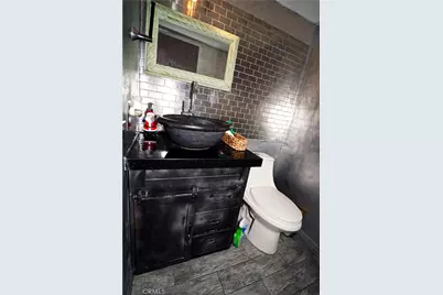 18954 Sherman Way #3, Reseda, CA 91335 - Photo 12