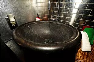 18954 Sherman Way, Reseda, CA 91335 - Photo 14