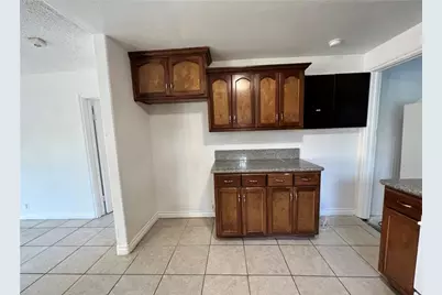 10931 Anzac, Los Angeles, CA 90059 - Photo 14