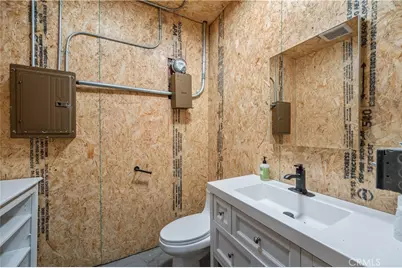 5244 Vineland, North Hollywood, CA 91601 - Photo 32