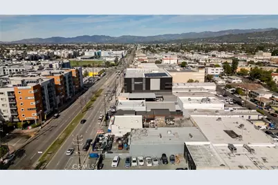 5244 Vineland, North Hollywood, CA 91601 - Photo 50