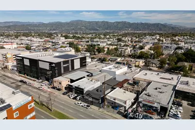 5244 Vineland, North Hollywood, CA 91601 - Photo 52