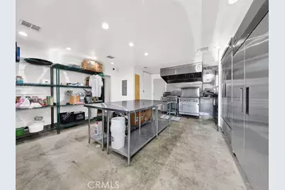 6045 Vineland, North Hollywood, CA 91606 - Photo 16