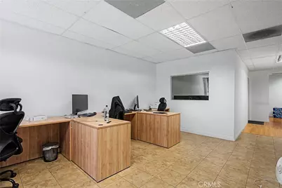 6045 Vineland, North Hollywood, CA 91606 - Photo 4