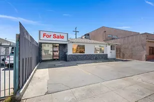 6045 Vineland, North Hollywood, CA 91606 - Photo 1