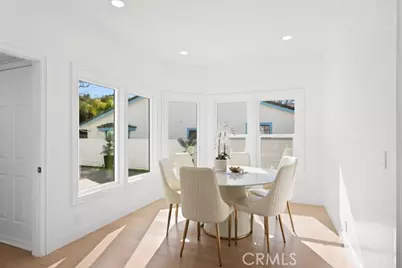 9514 Oakridge Place, Chatsworth, CA 91311 - Photo 18