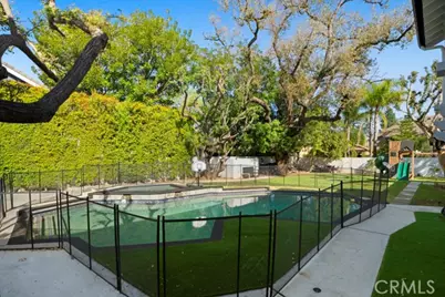 9514 Oakridge Place, Chatsworth, CA 91311 - Photo 52