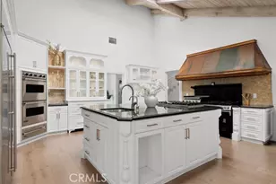 9514 Oakridge Pl, Chatsworth, CA 91311 - Photo 16