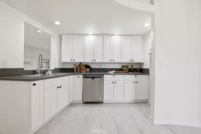 10714 Valley Spring Lane, North Hollywood, CA 91602 - Photo 6