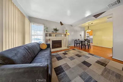 1910 N Rose Street, Burbank, CA 91505 - Photo 8