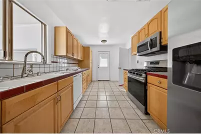 6444 Denny Avenue, North Hollywood, CA 91606 - Photo 18