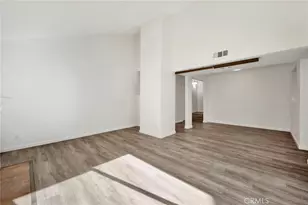 20155 Keswick Street, Winnetka, CA 91306 - Photo 2