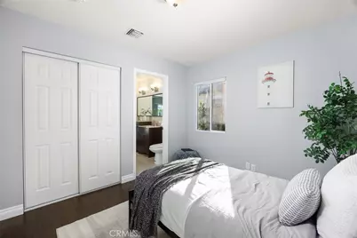 10836 Keswick, Los Angeles, CA 91352 - Photo 30