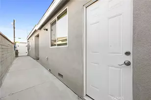 10836 Keswick, Los Angeles, CA 91352 - Photo 42