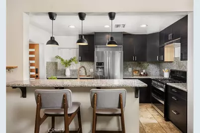 10836 Keswick, Los Angeles, CA 91352 - Photo 12