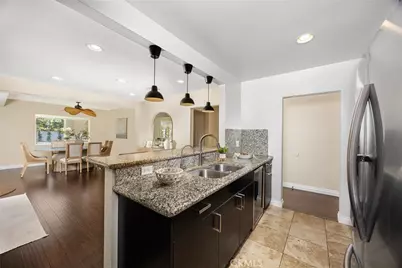 10836 Keswick, Los Angeles, CA 91352 - Photo 16