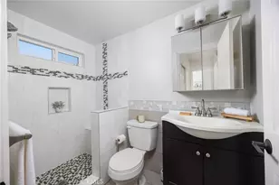 10836 Keswick, Los Angeles, CA 91352 - Photo 28