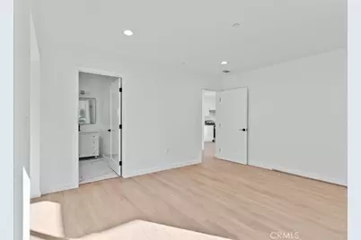 6842 Cedros Avenue, Van Nuys, CA 91405 - Photo 20