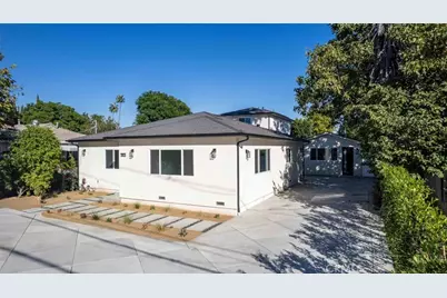 6842 Cedros Avenue, Van Nuys, CA 91405 - Photo 1