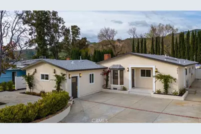 8633 Le Berthon Street, Sunland, CA 91040 - Photo 2