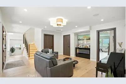 2806 Manhattan, La Crescenta, CA 91214 - Photo 4