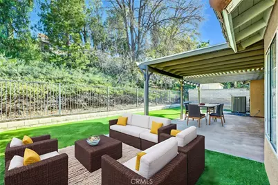 20061 Shadow Hills Court, Saugus, CA 91390 - Photo 28