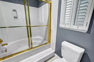 20061 Shadow Hills Ct, Saugus, CA 91390 - Photo 18