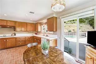 2420 Delisle Ct, Glendale, CA 91208 - Photo 10