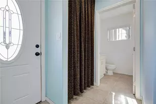 6648 Gaviota Ave, Lake Balboa, CA 91406 - Photo 30