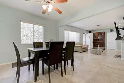 6648 Gaviota Avenue, Lake Balboa, CA 91406 - Photo 6