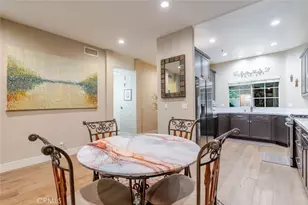10604 Valley Spring Ln, Toluca Lake, CA 91602 - Photo 6