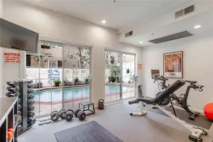 10604 Valley Spring Ln, Toluca Lake, CA 91602 - Photo 16