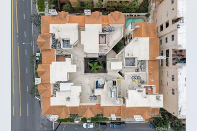 10604 Valley Spring Lane #105, Toluca Lake, CA 91602 - Photo 24