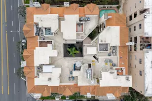 10604 Valley Spring Ln, Toluca Lake, CA 91602 - Photo 24