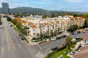 10604 Valley Spring Ln, Toluca Lake, CA 91602 - Photo 20