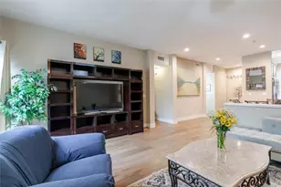 10604 Valley Spring Ln, Toluca Lake, CA 91602 - Photo 2