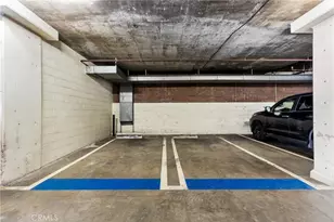 4477 Wilshire Blvd, Los Angeles, CA 90010 - Photo 36