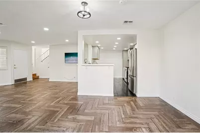11300 Foothill Blvd #97, Sylmar, CA 91342 - Photo 12