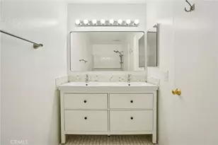 11300 Foothill Blvd, Sylmar, CA 91342 - Photo 38