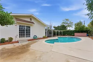 8443 Remmet, Canoga Park, CA 91304 - Photo 36